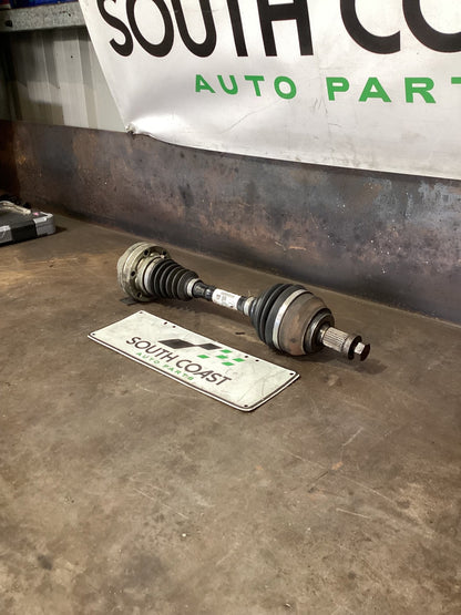 2018 Volkswagen Amarok Right Front Drive Axle 2H04072714