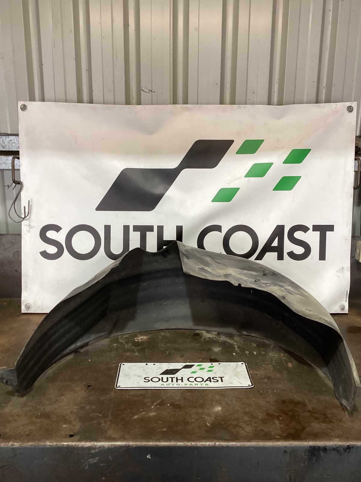 2003 Holden Commodore VY Left Rear Guard Inner Trim 92083929
