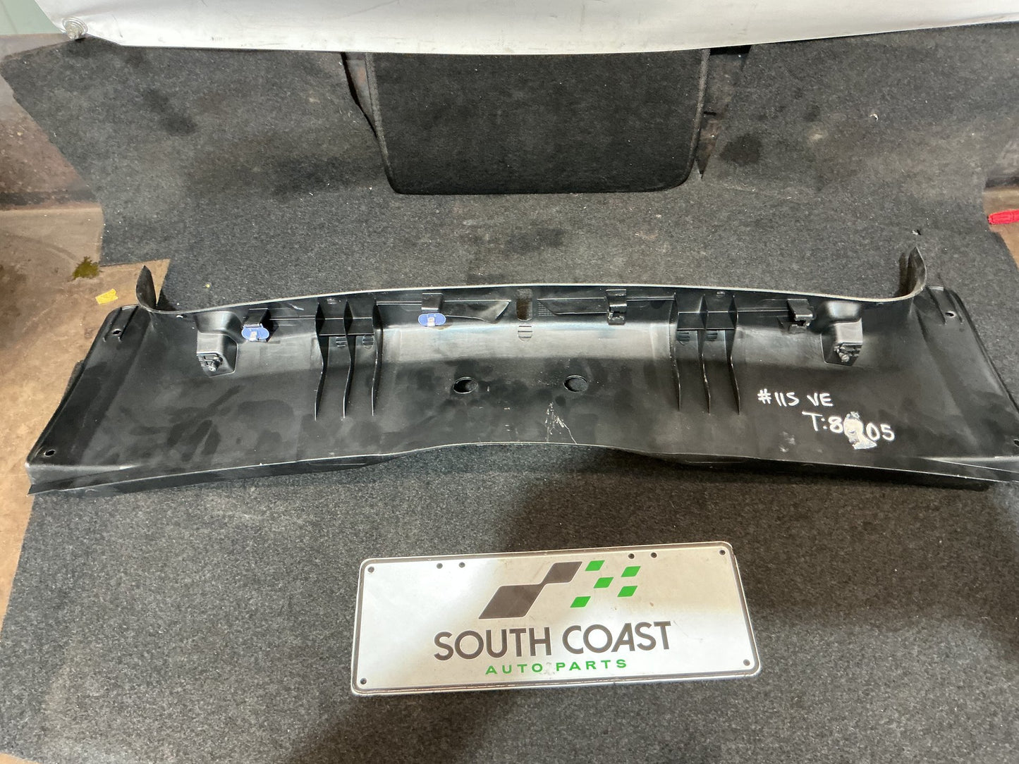 2007 Holden Calais VE 6G1EX55768L940846 Beaver Panel Trim 92121583