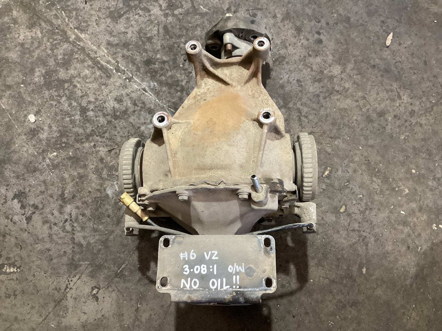 2005 Holden Commodore VZ  Rear Differential Assembly