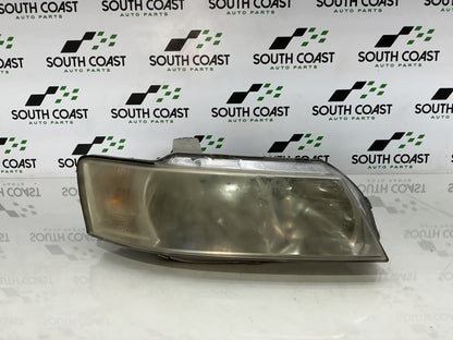 2005 Holden Adventra VZ 6G1ZM84785L518795 Right Headlight 92122168