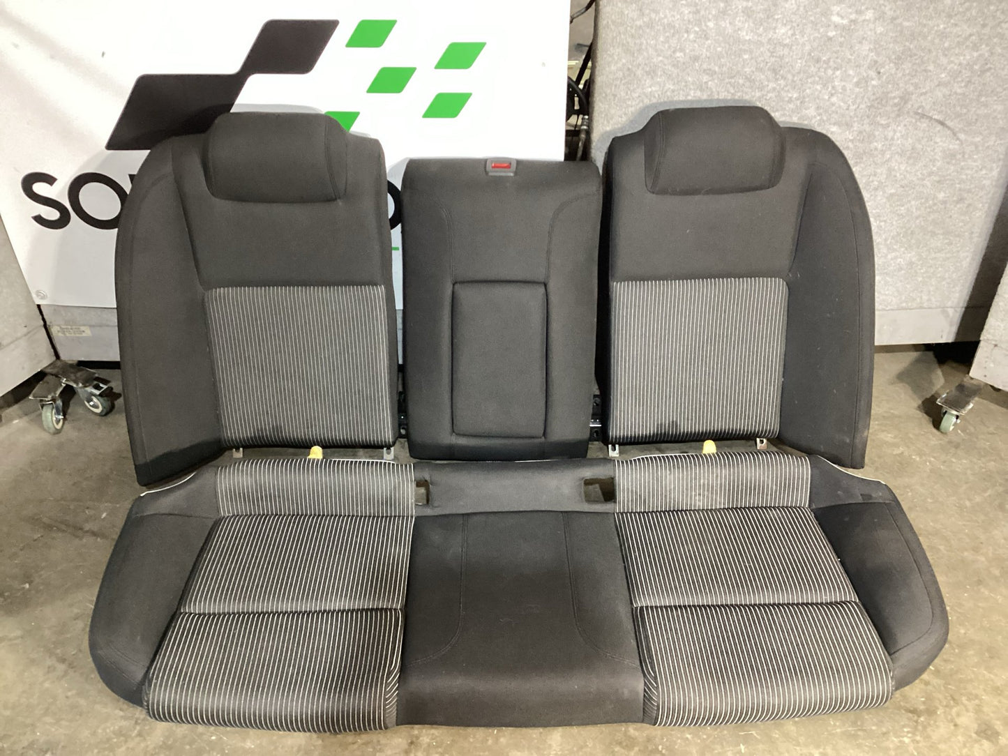 2011 Holden Commodore Seats Set