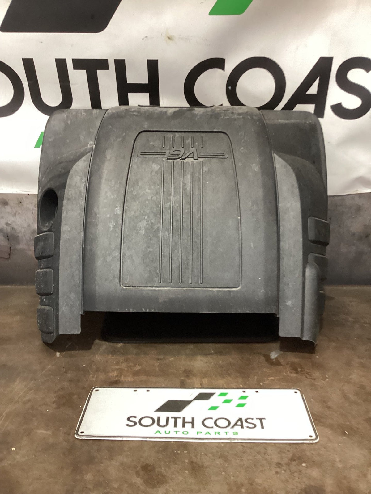 2011 Holden Commodore VE Engine Cover