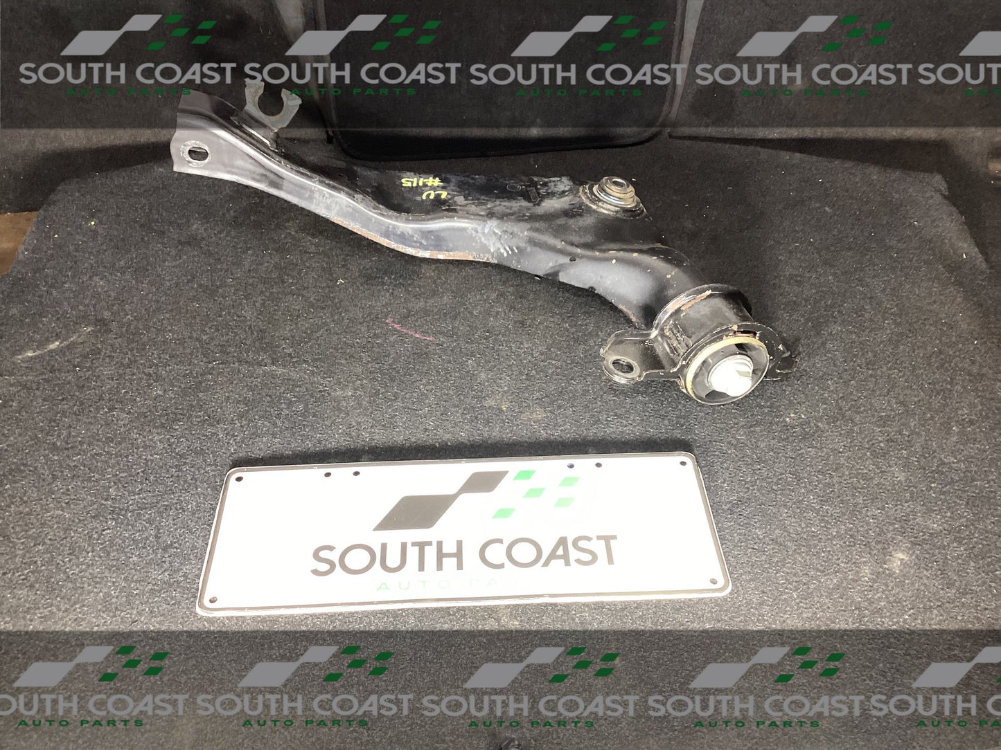 Holden Calais VE 6G1EX55768L940846 Right Rear Upper Control Arm 92196523