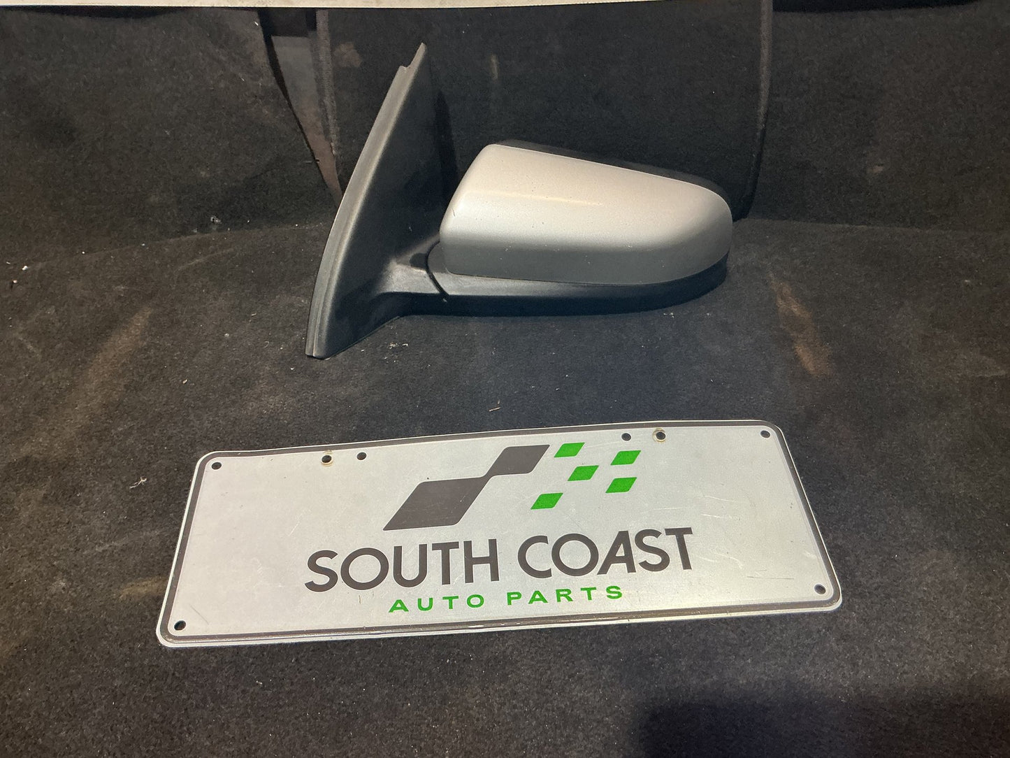 2002 Holden Commodore VY  Left Door Mirror