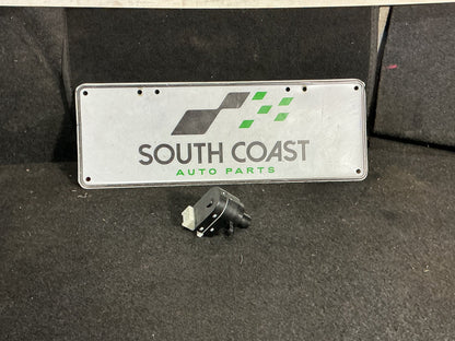 2010 Holden Commodore Ignition Switch 92184907