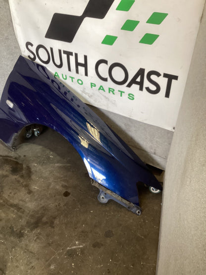 2005 Holden Commodore VZ  Right Front Guard