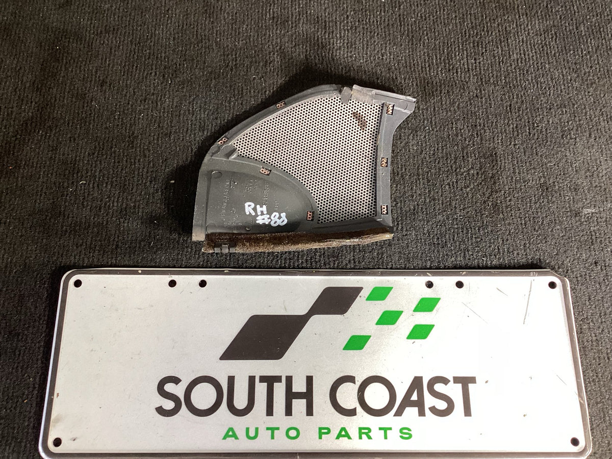 1992 Holden Commodore vq Speaker Grille 92040586