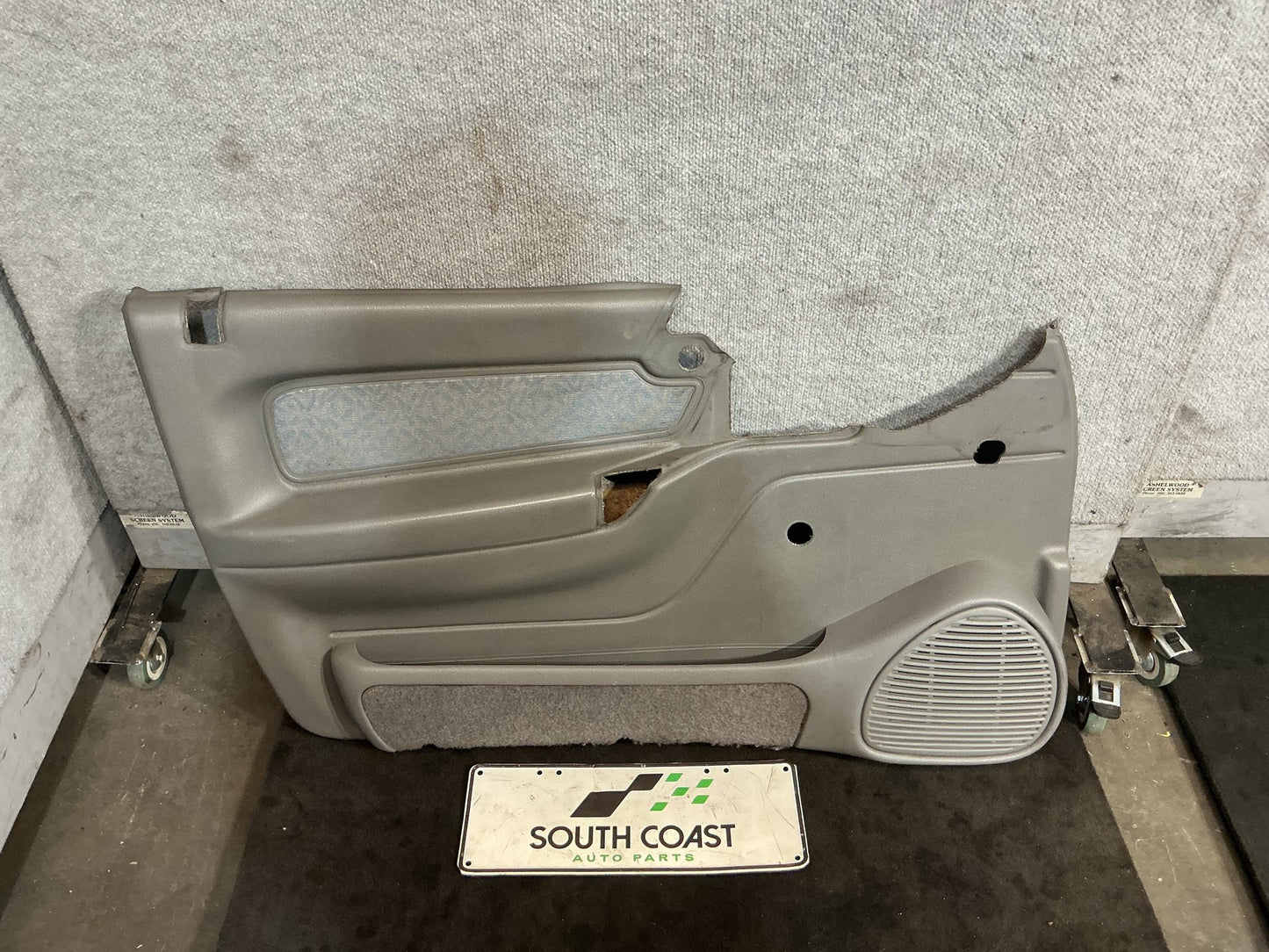 1994 Holden Commodore VR 6H8VRK19HSL781543 Complete Interior
