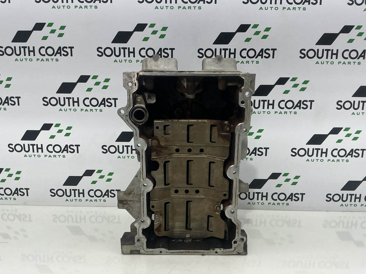 2004 Holden Commodore VZ Oil Pan/Sump 92066563