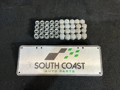2009 Holden Commodore VE Wheel Nut