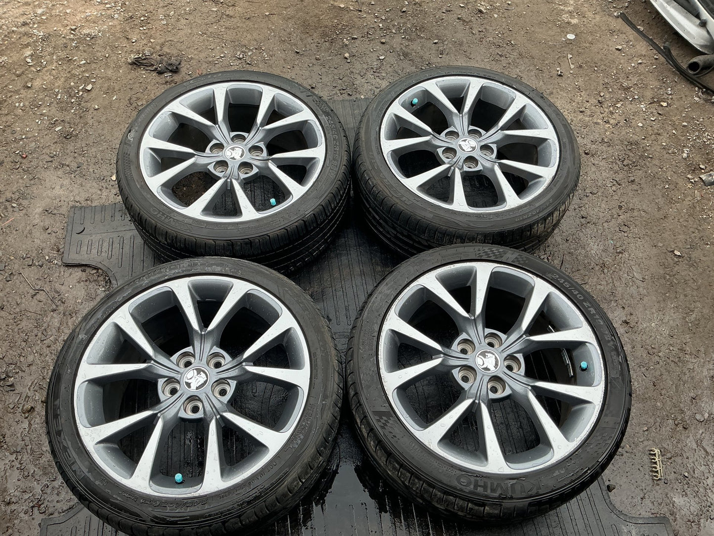 2013 Holden Ute VF  Wheel Set