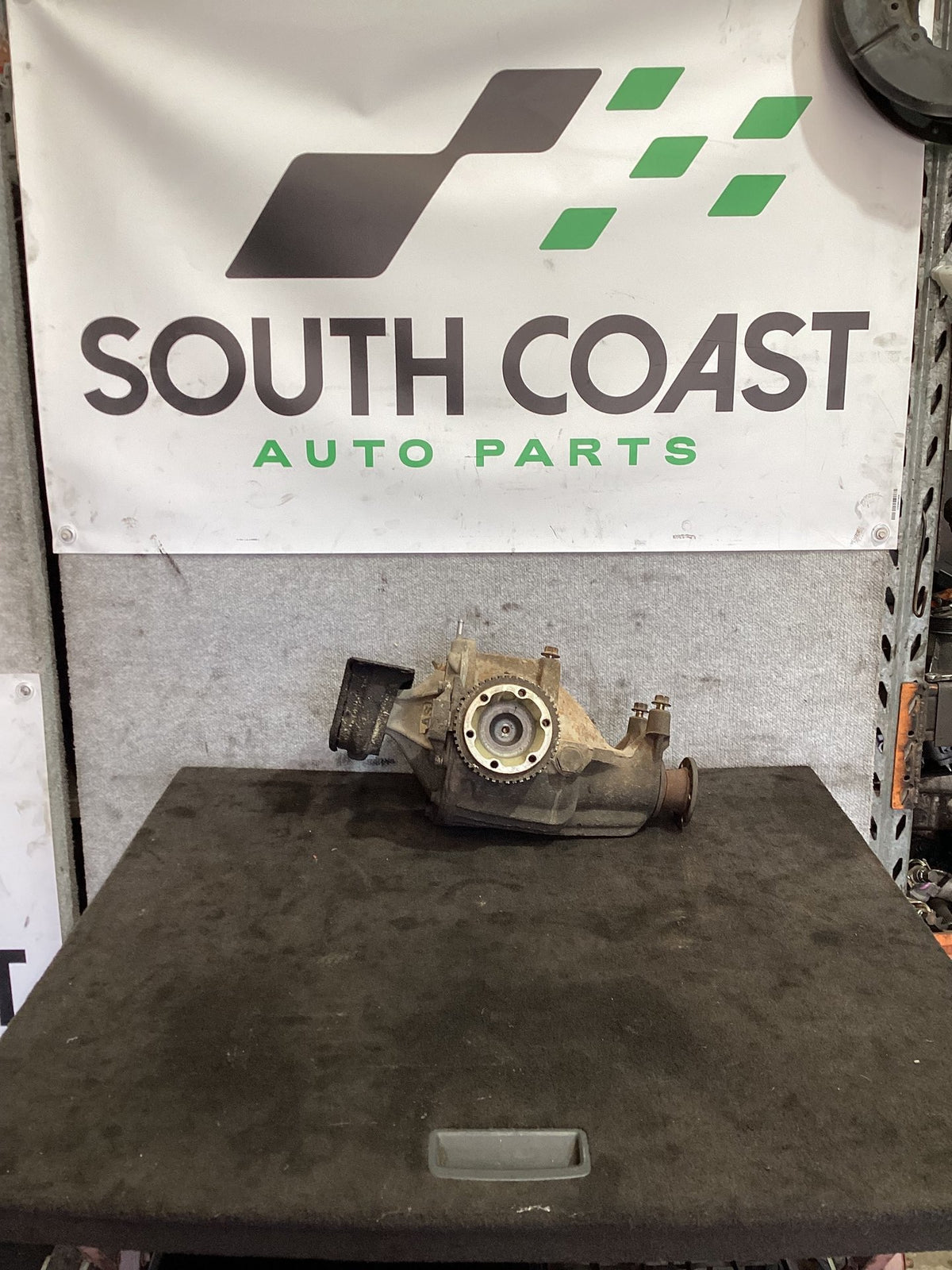 1994 Holden Commodore VRAcclaim Rear Differential Assembly 0578025300