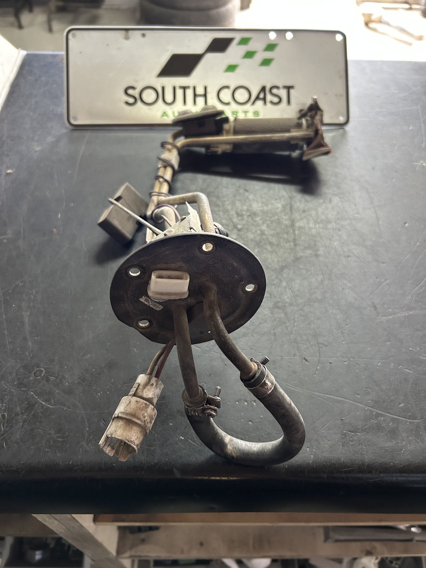 Holden Commodore VS  Fuel Sending Unit