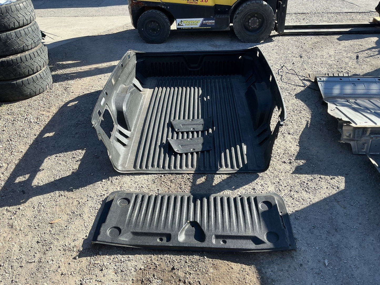 2013 Holden Ute VF  Ute/Tray Liner
