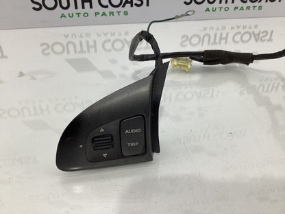 2008 Holden Commodore VE Steering Wheel Switches