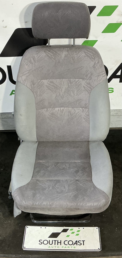 1993-1997 Holden Commodore VR Seats Set