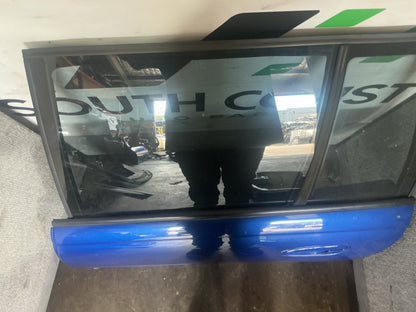 2005 Holden Adventra VZSX6 Left Rear Door