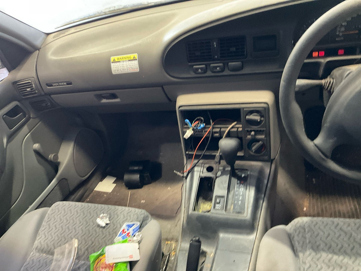 1999 Holden Commodore VS Extended Cab Utility