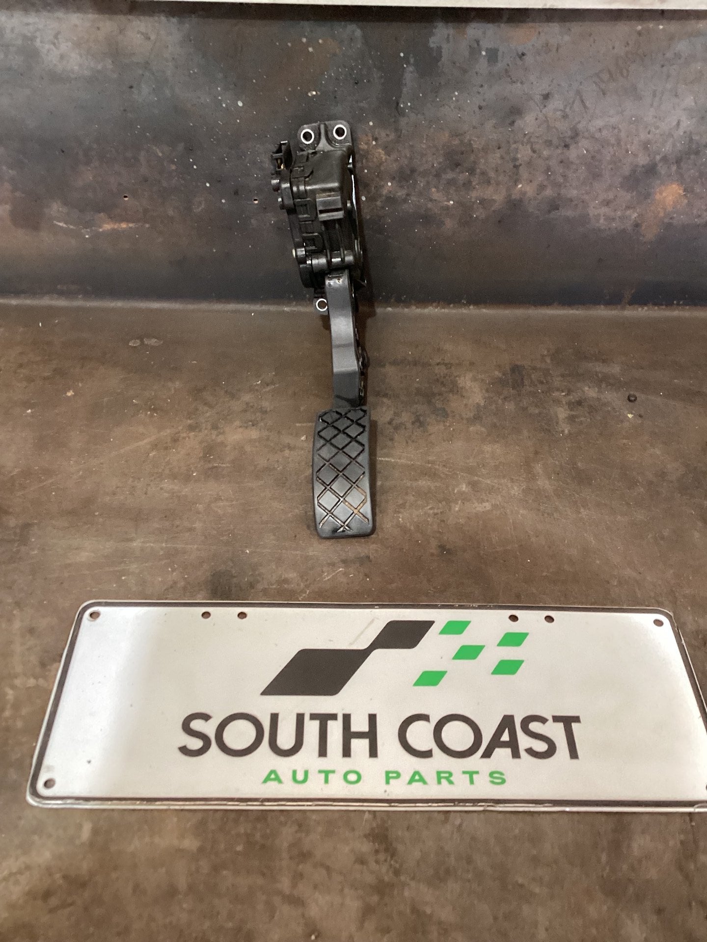 2018 Volkswagen Amarok Accelerator Pedal 6Q1723503P
