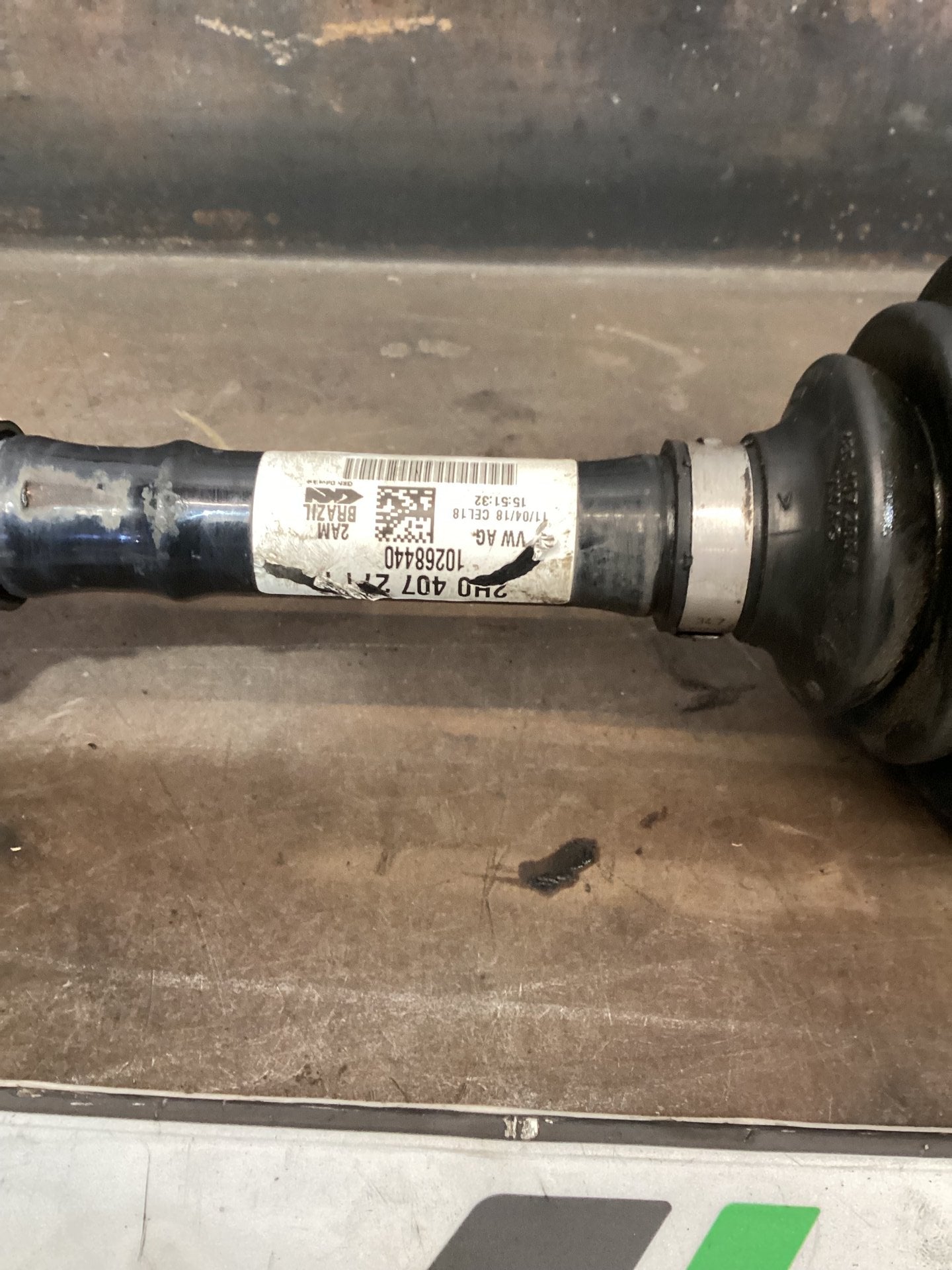 2018 Volkswagen Amarok Right Front Drive Axle 2H04072714