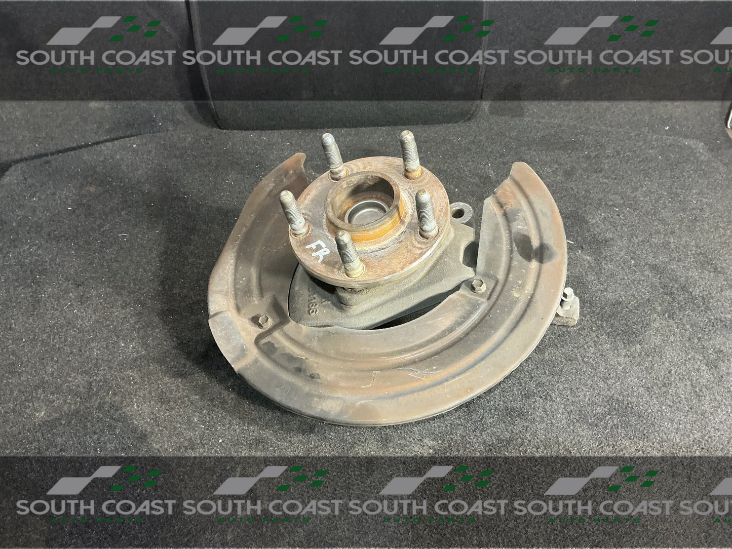 2011 Holden Commodore VE Right Front Axle Stub 92201186