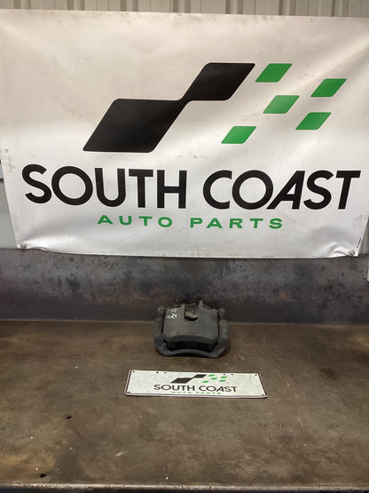2018 Volkswagen Amarok Right Front Caliper L69215M10
