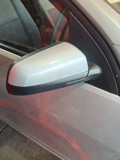 2009 Holden Commodore VE Right Door Mirror