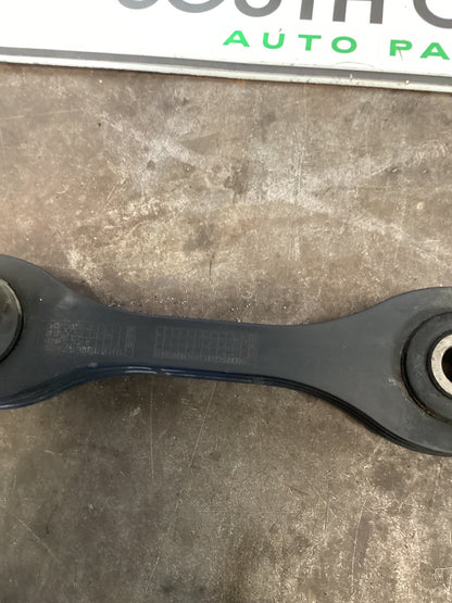 2018 Volkswagen Amarok Right Front Sway Bar Link 2H0411317B