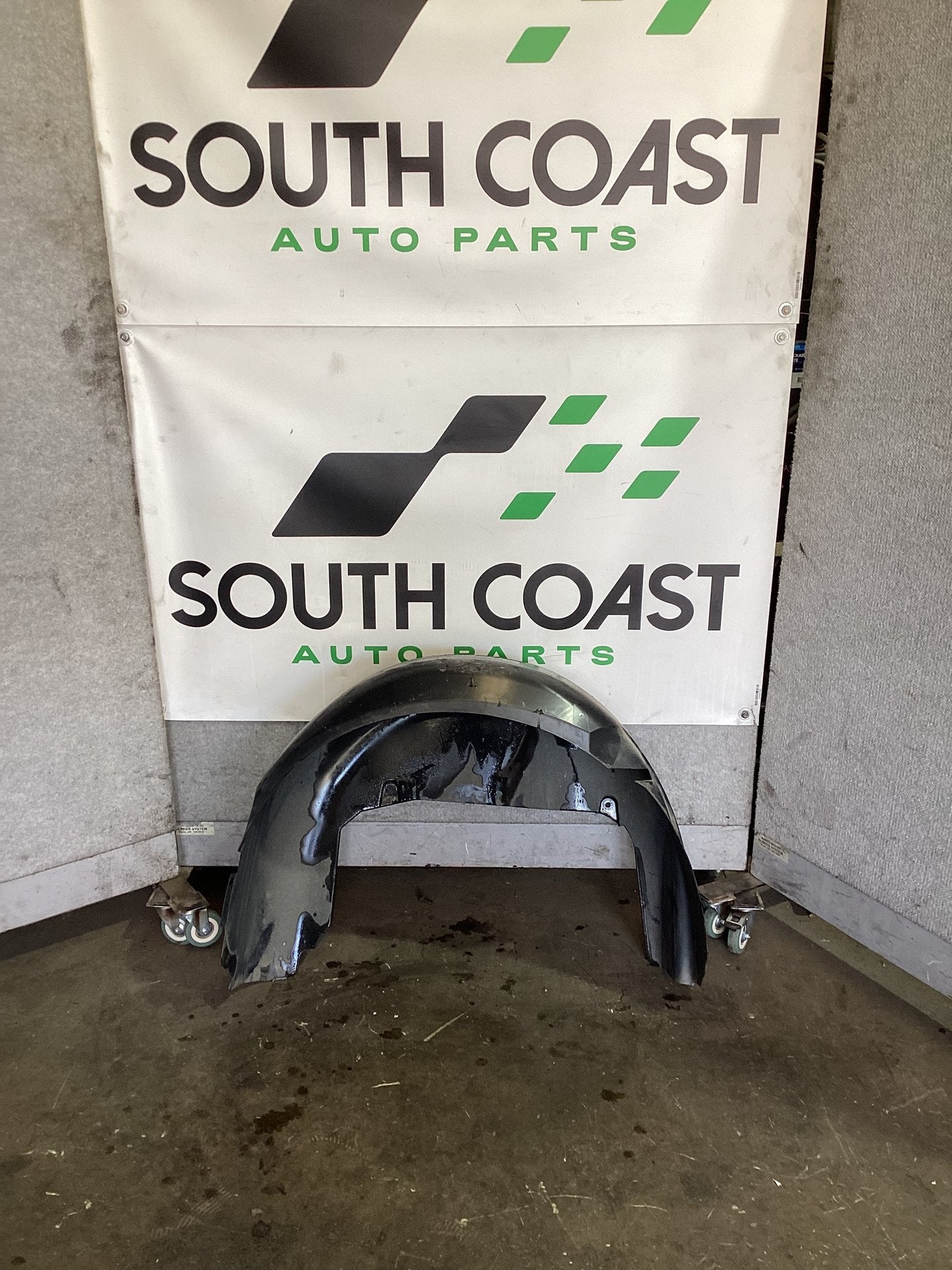 Holden Commodore VE  Left Rear Guard Inner Trim 92161693
