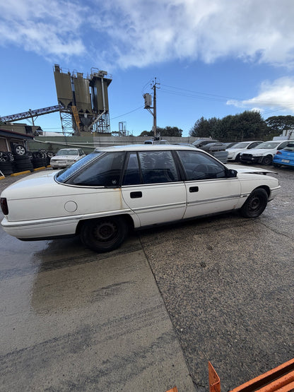 1990 Holden Statesman V8 VQ White
