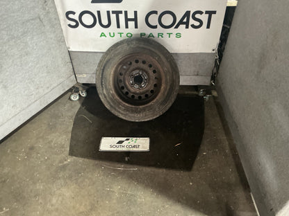 1990 Holden Statesman VQ 6H8VSY19UML459969 Spare Wheel