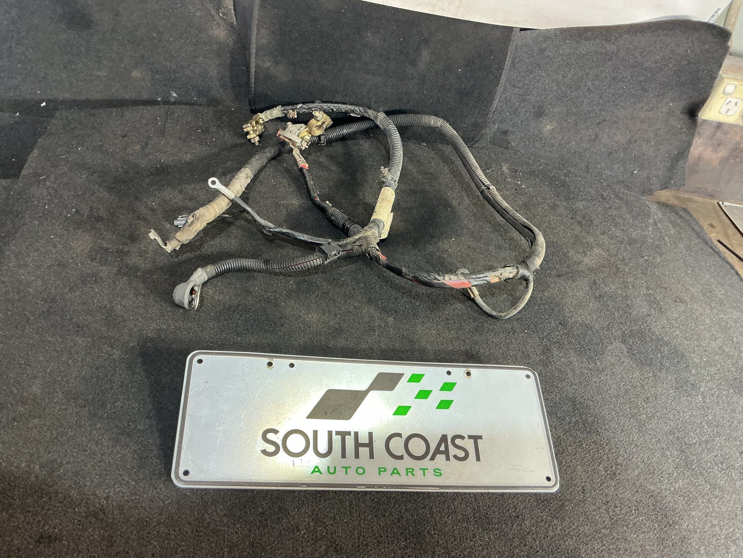 2005 Holden Commodore VZ  Battery Wiring Harness 92118796