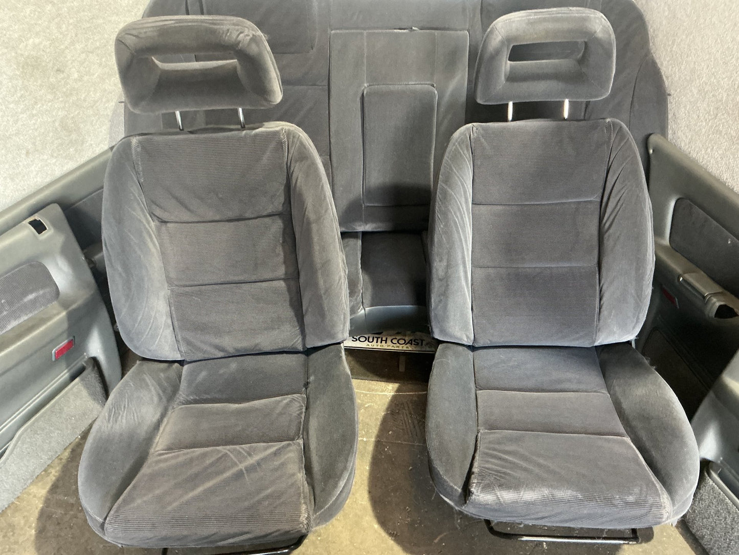 1990 Holden Statesman VQ 6H8VSY19UML459969 Complete Interior