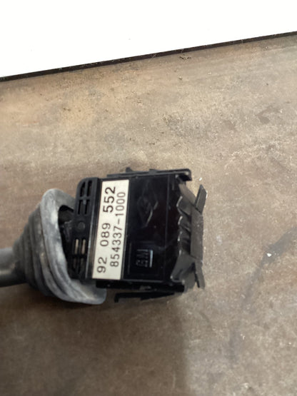 2003 Holden Commodore VY Wiper Switch 92089552