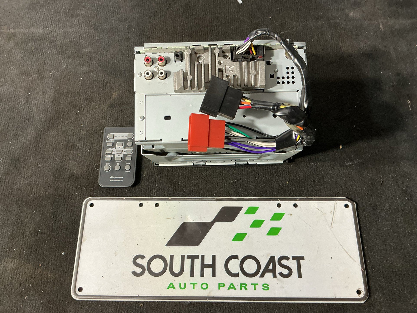 2003-2004 Holden Crewman VY Stereo Head Unit