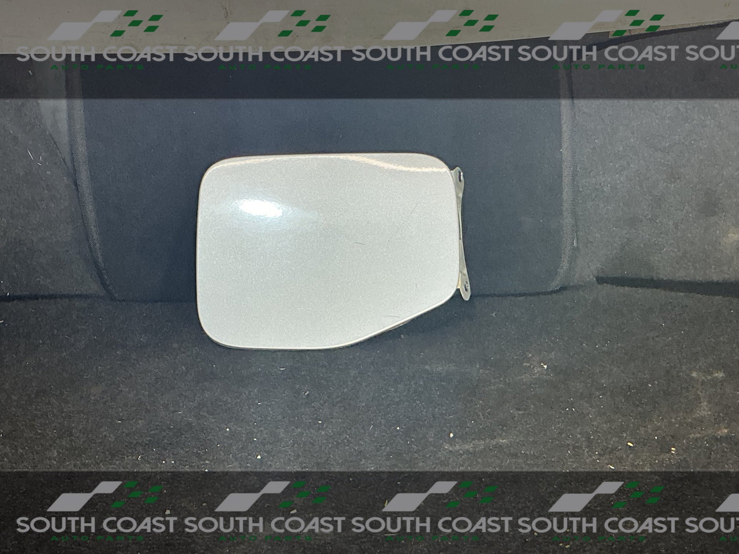 Subaru Forester SH  Fuel Tank Cover