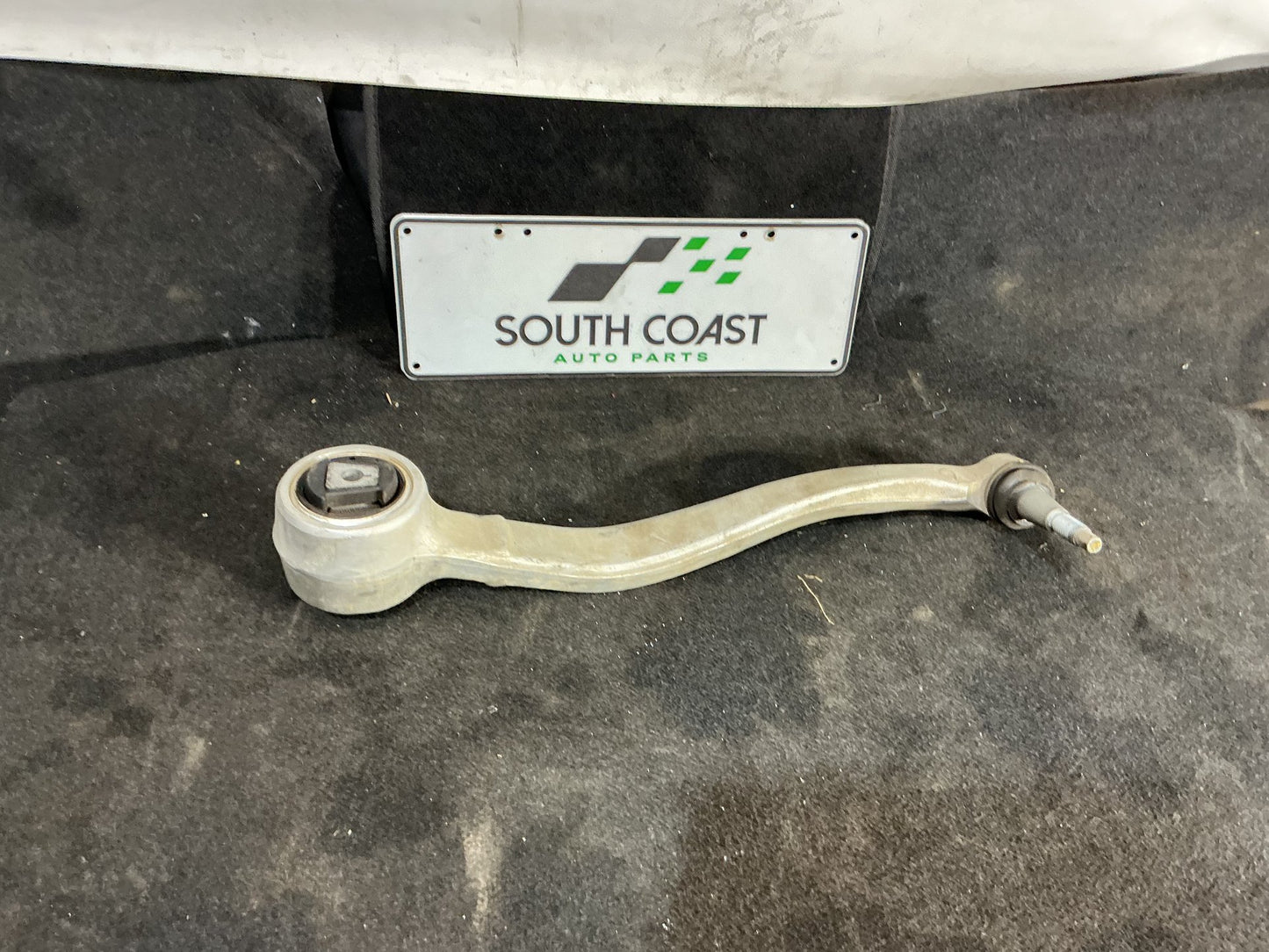 2013 Holden Ute VF  Left Front Lower Control Arm 92253877