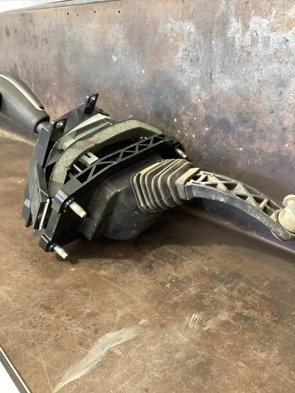 2010-2013 Holden Commodore VE 6G1EK5E79BL526529 Automatic Shifter Assembly 92209915