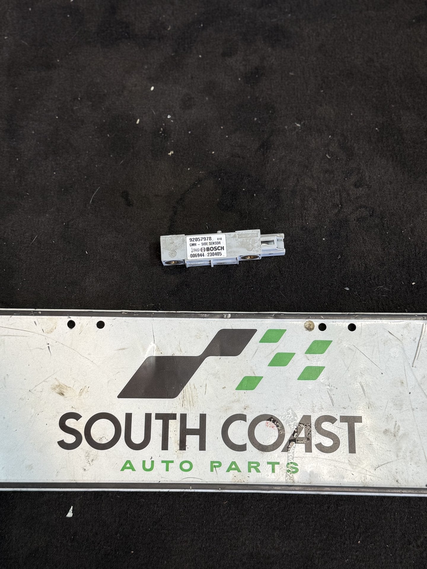 2005-2006 Holden Commodore VZ Side Airbag Sensor 92057978