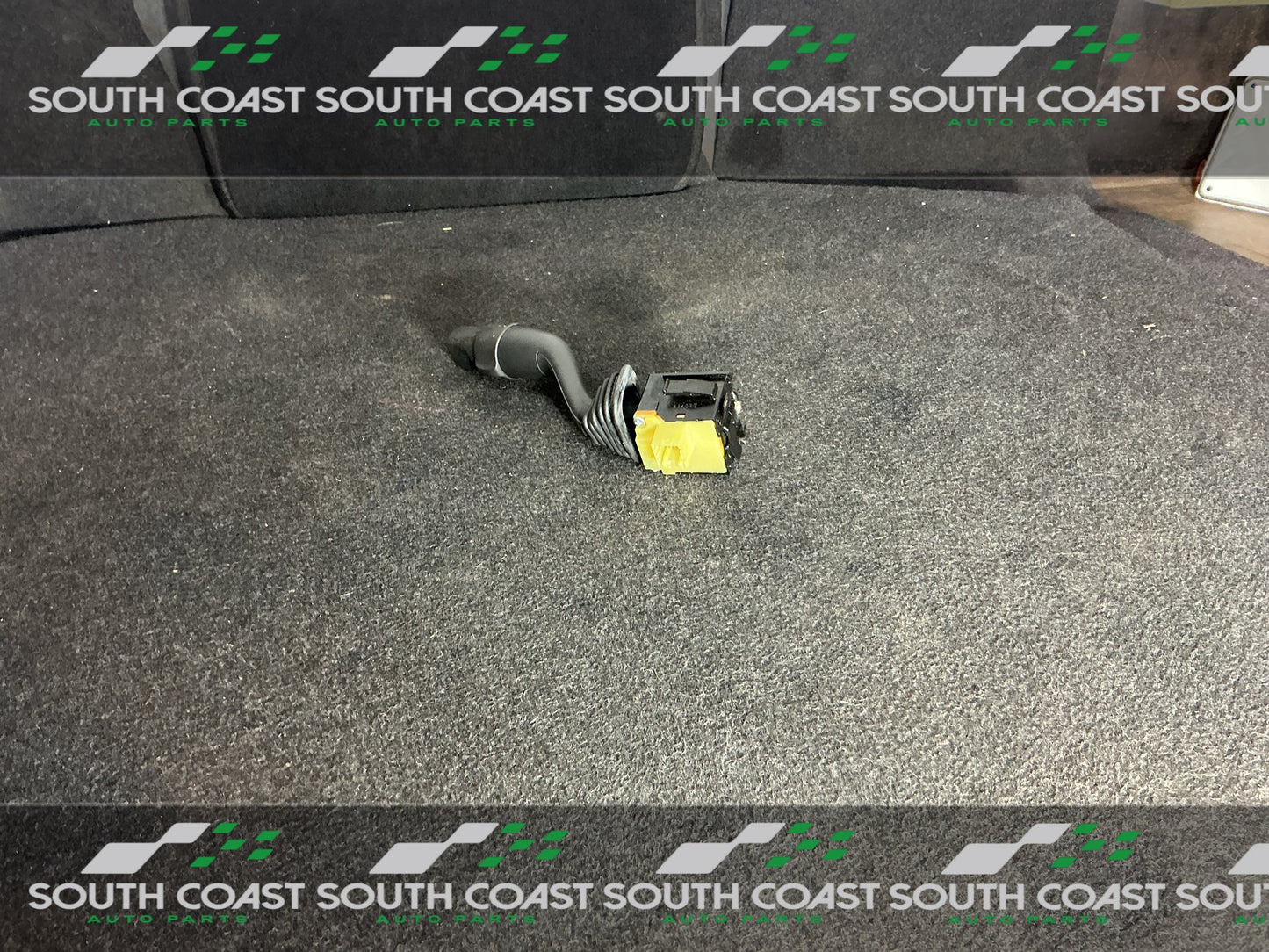 Holden Commodore VE  Indicator Stalk
