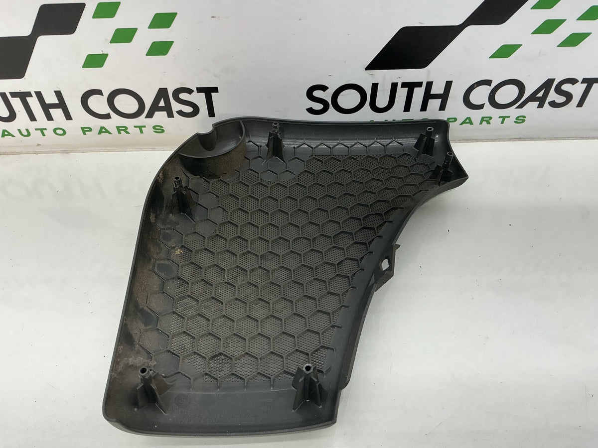 1999 Holden Commodore VT 6H8VTK69HXL423830 Right Door Speaker