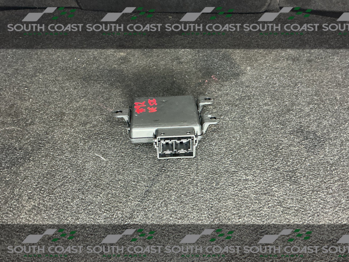 Holden Commodore VE  Parking Assistant Module 92221525