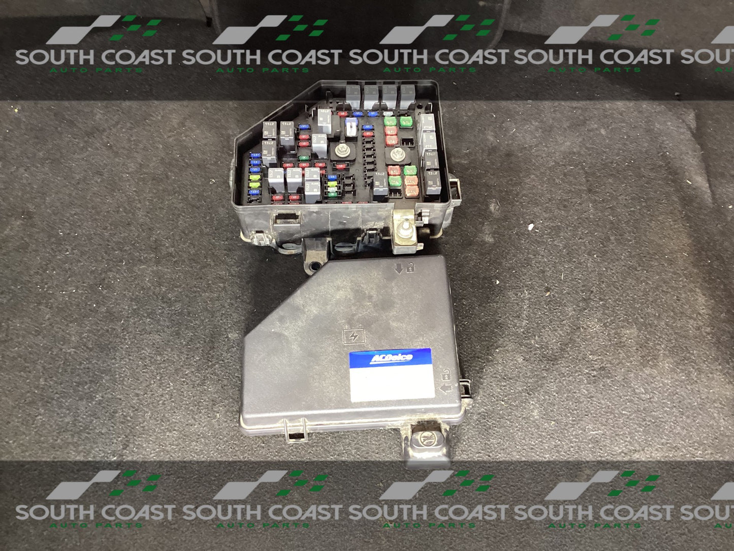 Holden Commodore VE  Fuse Box 92191601