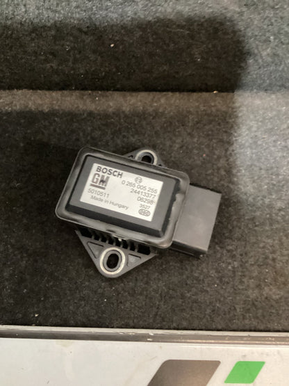 2007 Holden Calais VE 6G1EX55768L940846 Yaw Rate Sensor