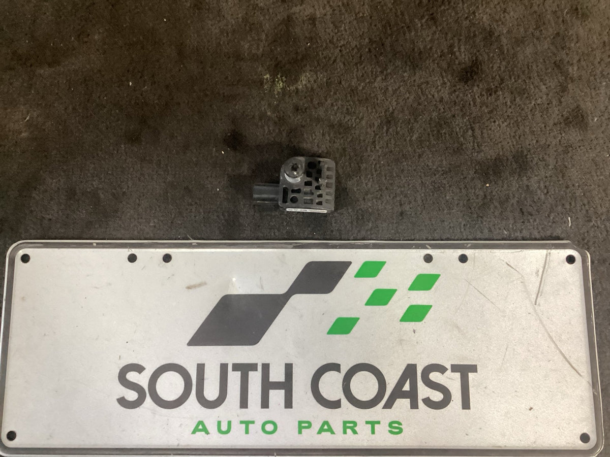 2017 Holden Commodore VF Airbag Sensor 313578678