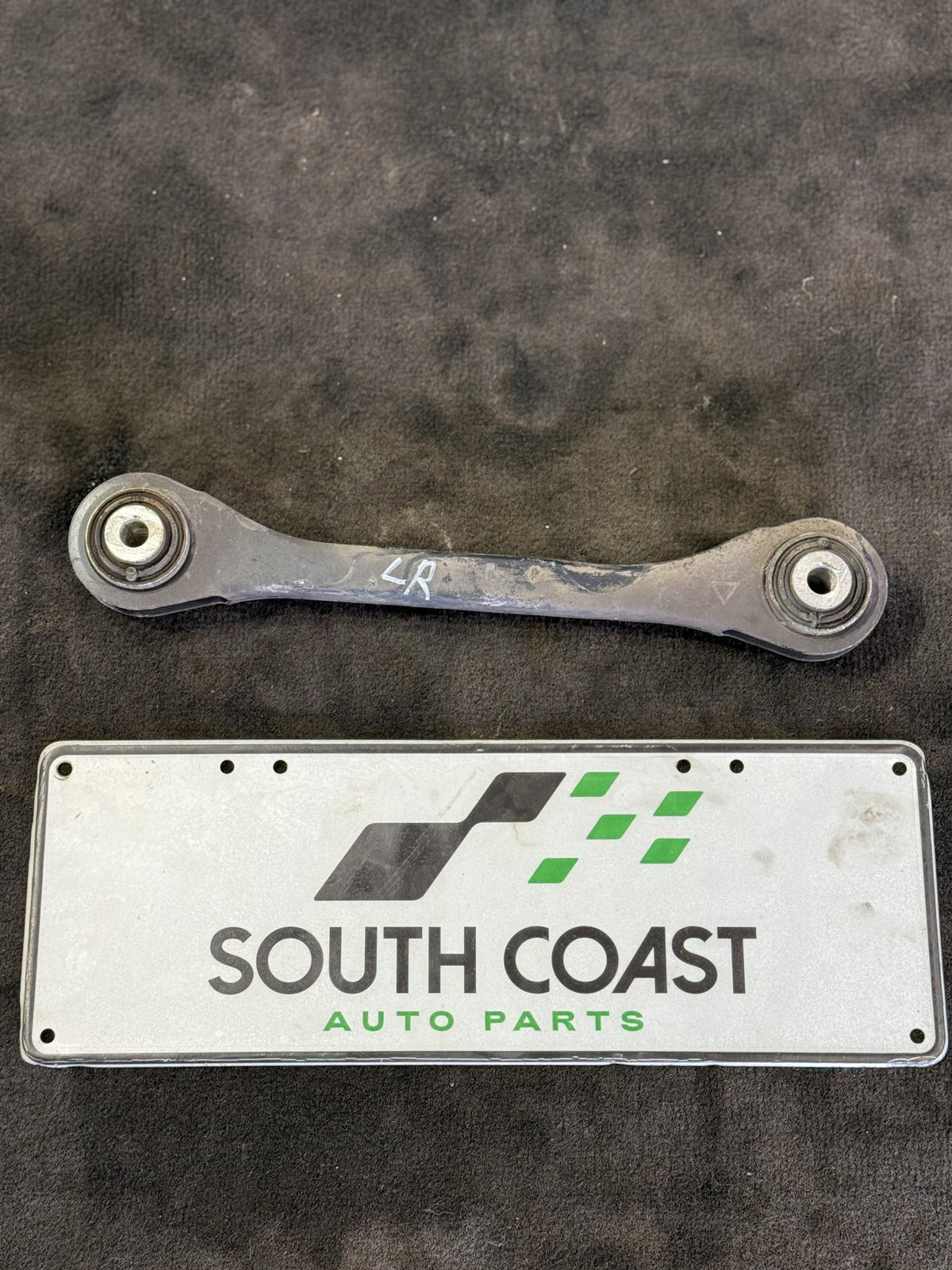 2009 Audi A4 B8 WAUZZ8K9AA071441 Left Rear Tie Rod 8K0501529L
