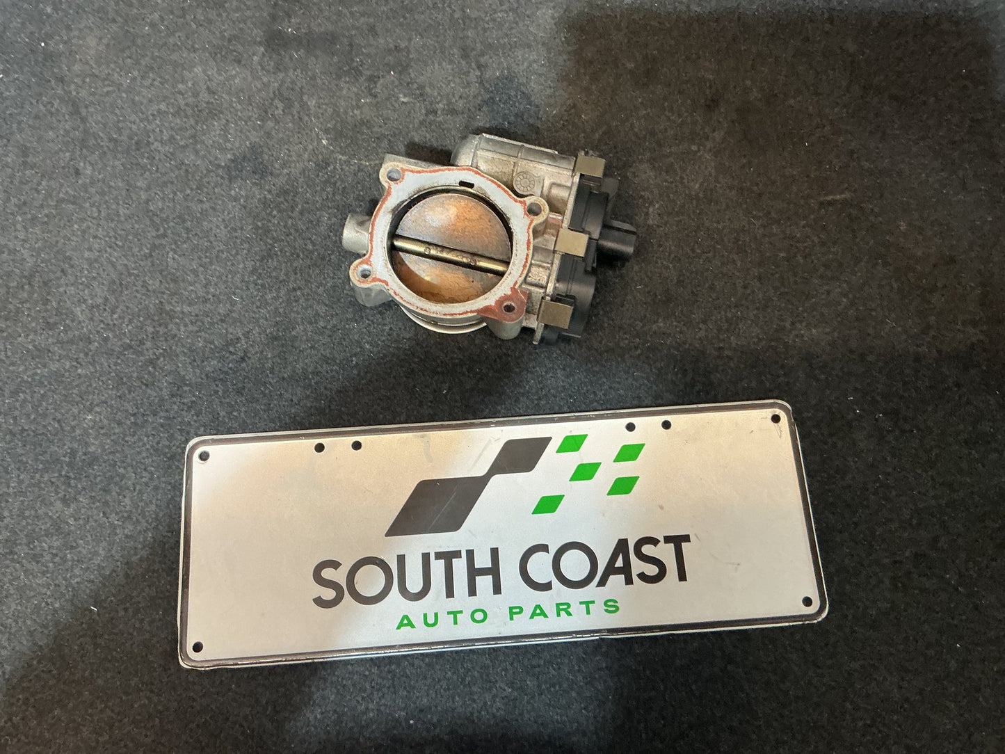 Holden Calais VE 6G1EX55768L940846 Throttle Body