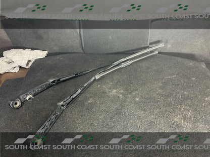 Subaru Forester SH  Wiper Arm Pair