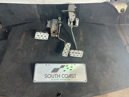 2002 Holden Commodore VY  Pedal Assembly